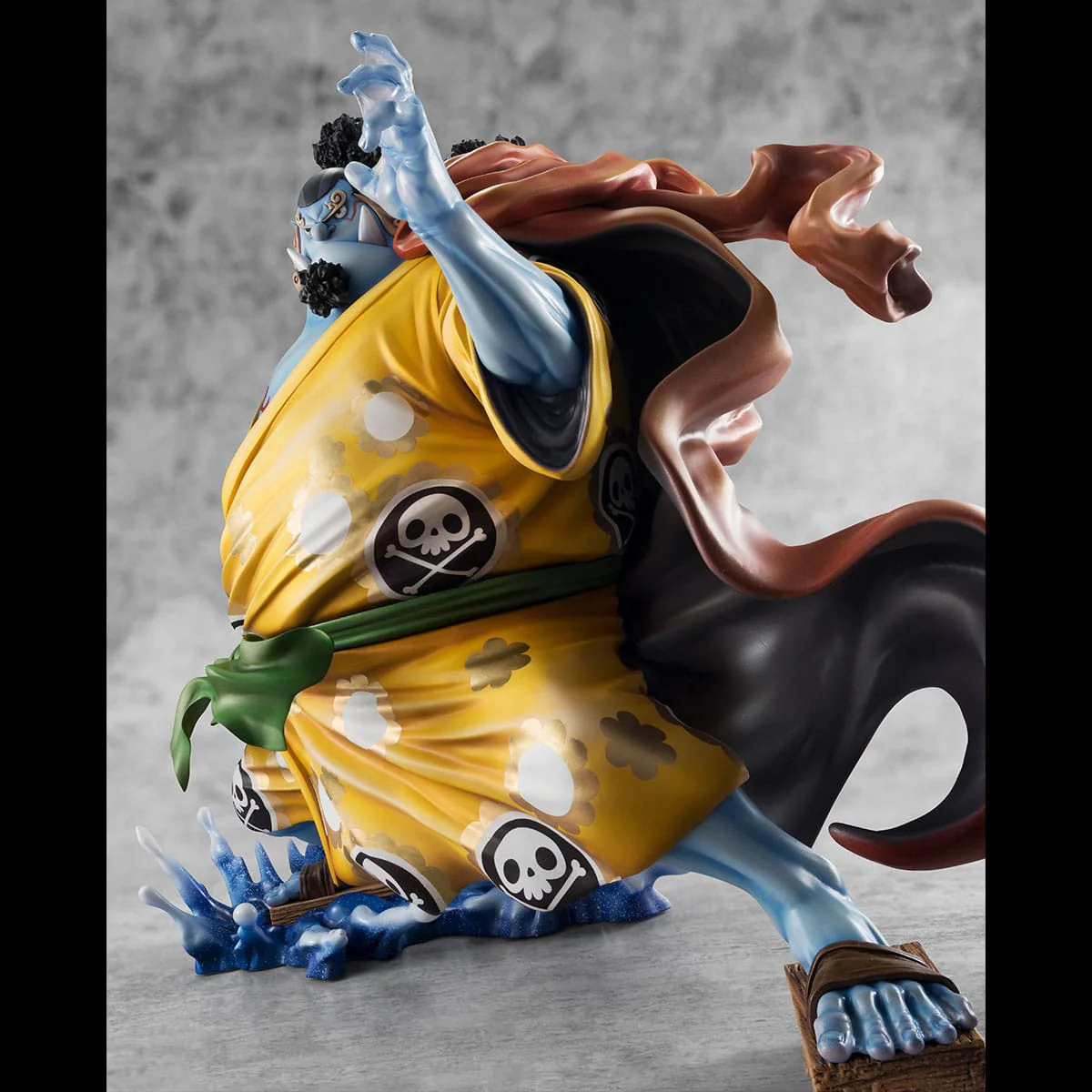 One Piece - Figurine Jinbe - Knight of the Sea - Portrait Of Pirates SA-MAXIMUM - MegaHouse – Image 4